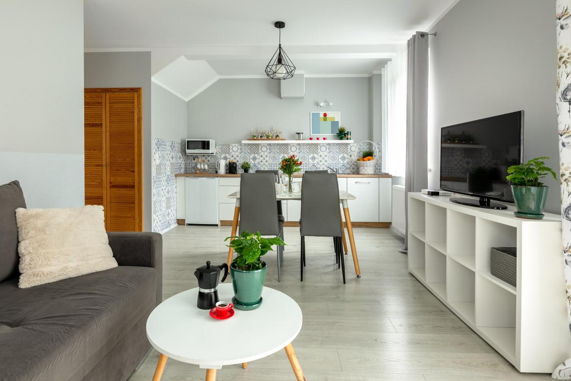Apartamenty Wczasowa - Komfort Z Narciarnia Кудова-Здрой Екстериор снимка