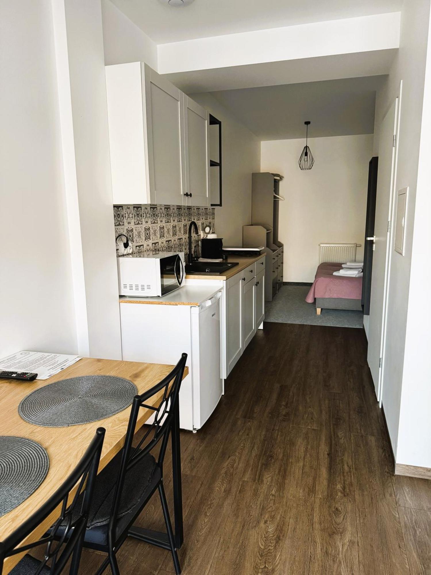 Apartamenty Wczasowa - Komfort Z Narciarnia Кудова-Здрой Екстериор снимка